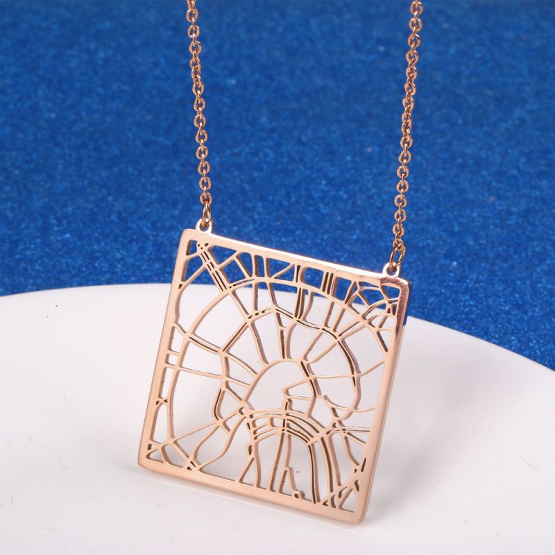 Fashion Moscow Russia – Rose Gold Titanium Steel Square Hollow Necklace