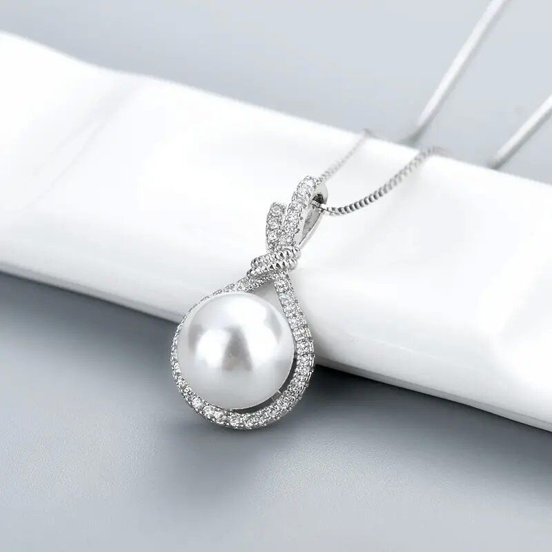 Fashion Silver Copper Diamond Pearl Necklace