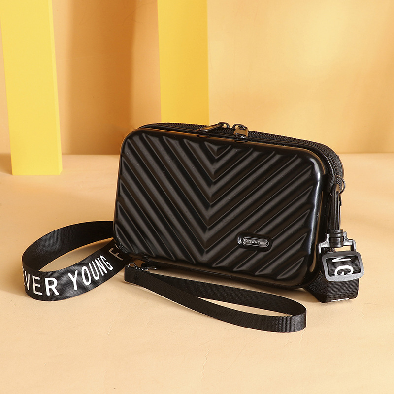 Fashion V-shaped Black Pvc Twill Crossbody Bag