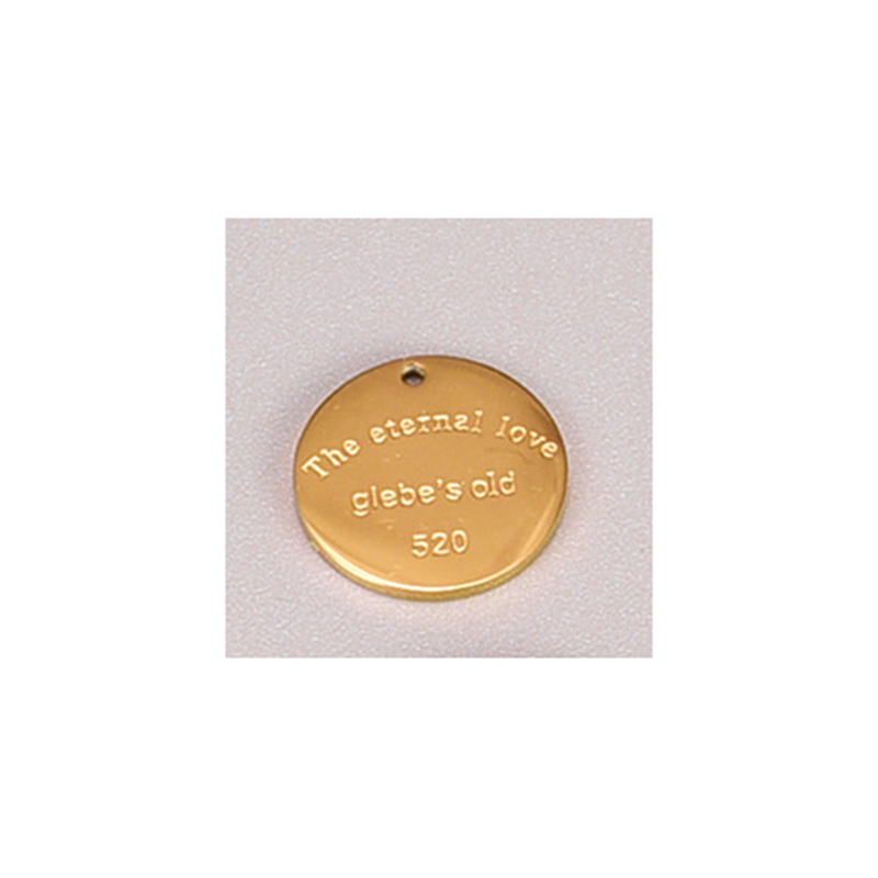 Fashion 520-one Pendant Titanium Steel Gold Plated Medal Pendant