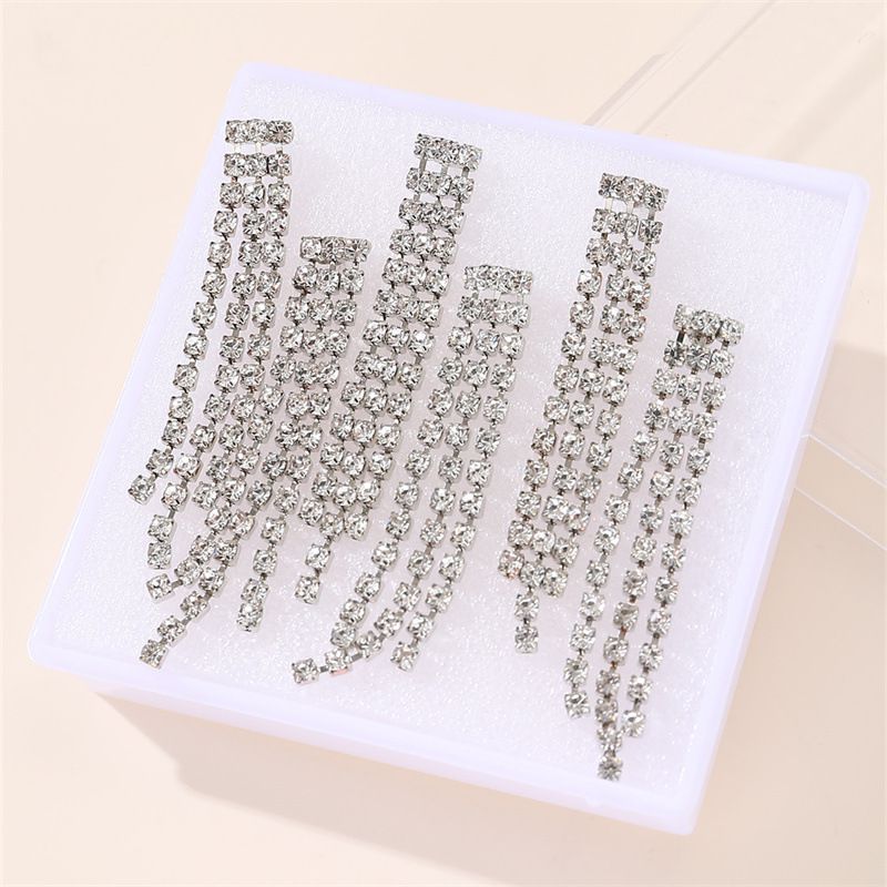 Fashion Silver Metal Diamond Claw Chain Earring Set