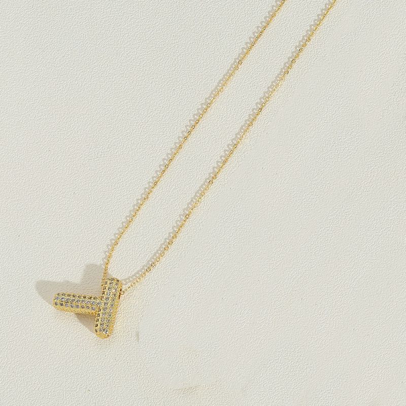Fashion T Copper And Diamond 26 Letter Necklace