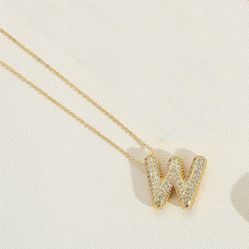 Fashion W Copper And Diamond 26 Letter Necklace
