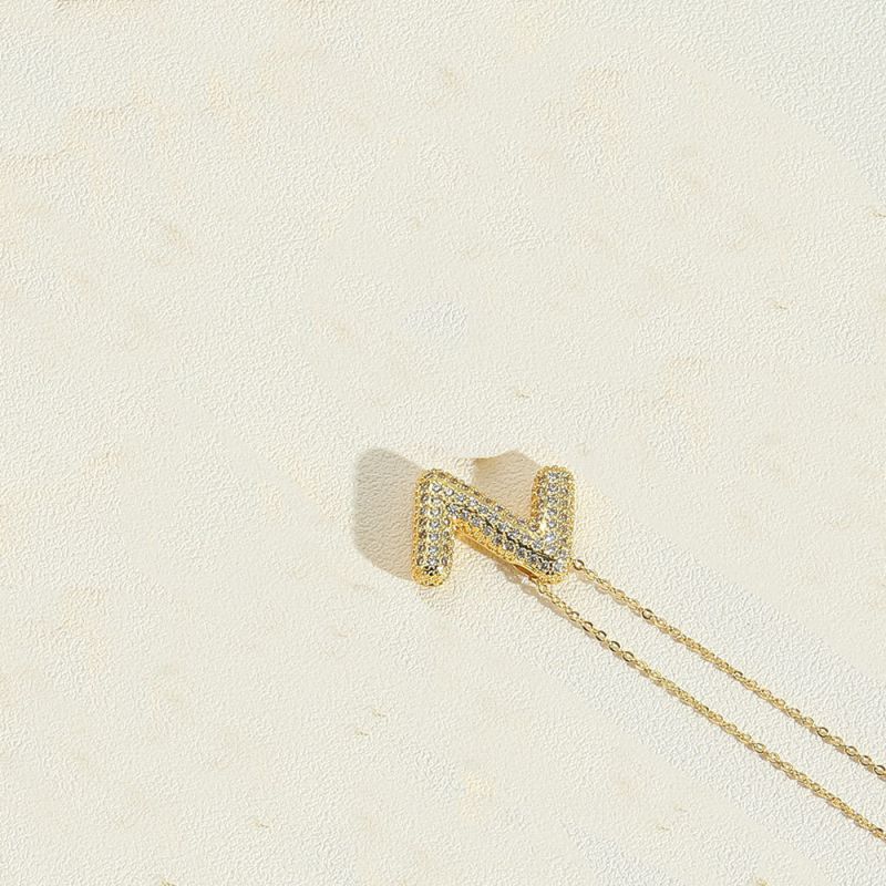 Fashion Z Copper And Diamond 26 Letter Necklace