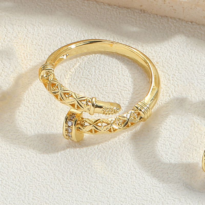 Fashion Half Moon Ring (gold) Gold Plated Copper Nail Ring