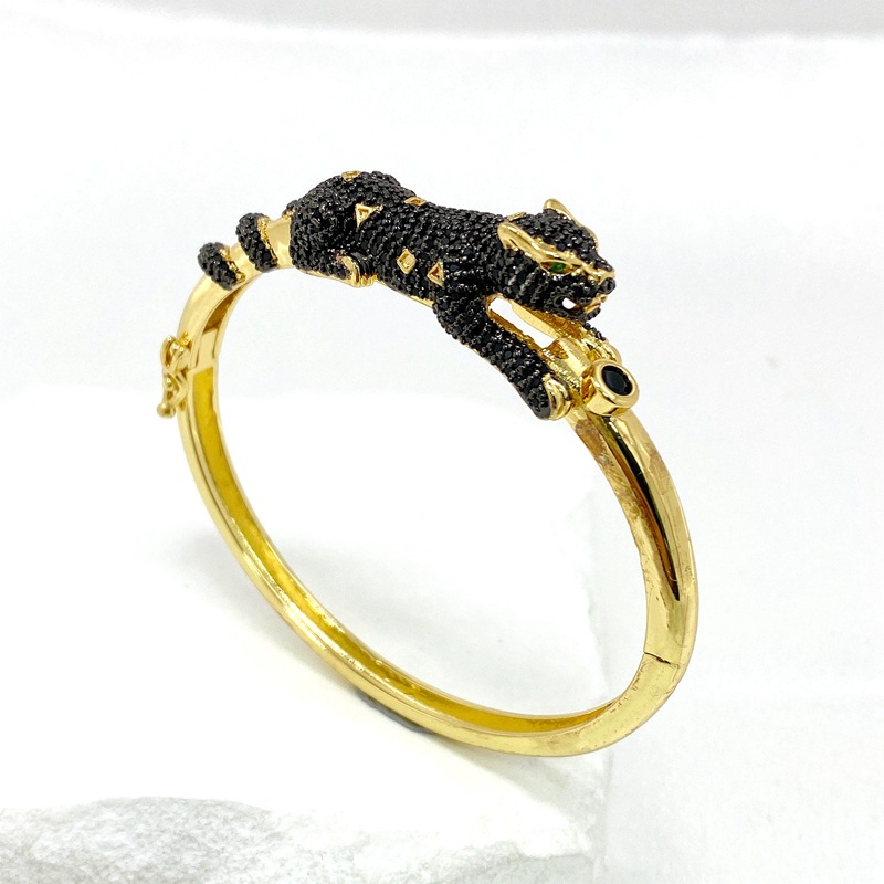 Fashion Gold Copper Set Zirconium Cheetah Bracelet