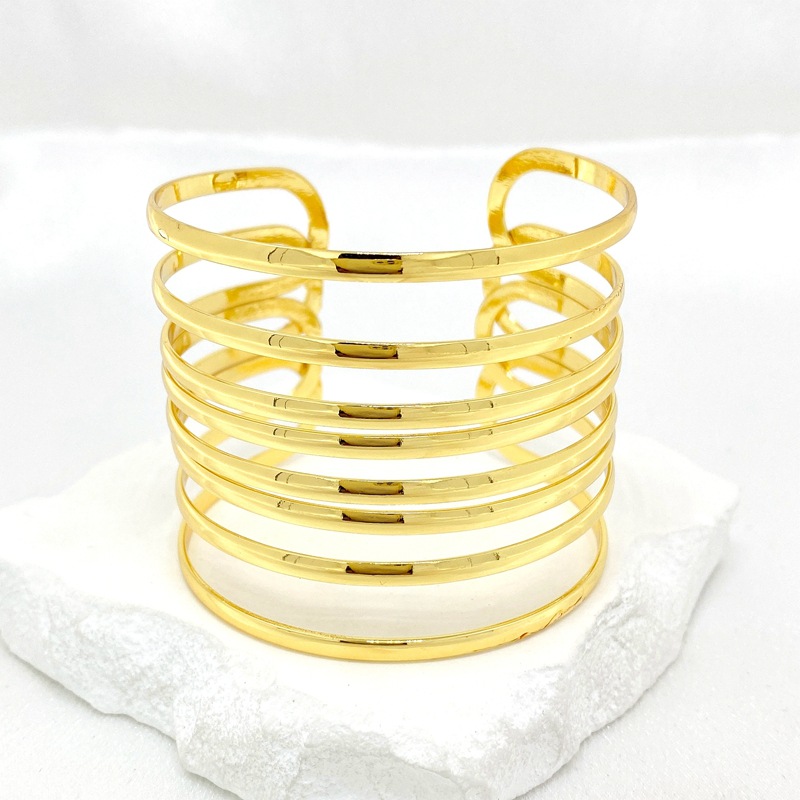 Fashion Gold Copper Multi-layered Hollow Bracelet