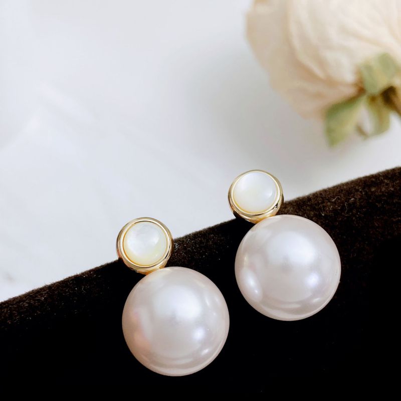 Fashion Shell Pearls (real Gold Plating To Preserve Color) Copper Mother-of-pearl Earrings