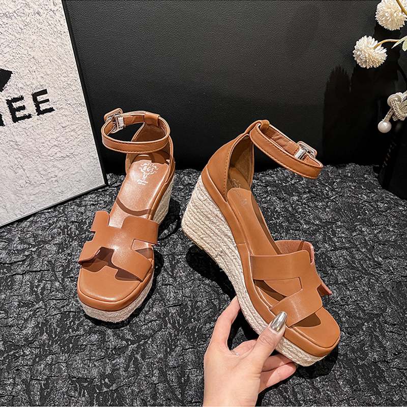 Fashion Light Brown Square Toe Platform Sandals