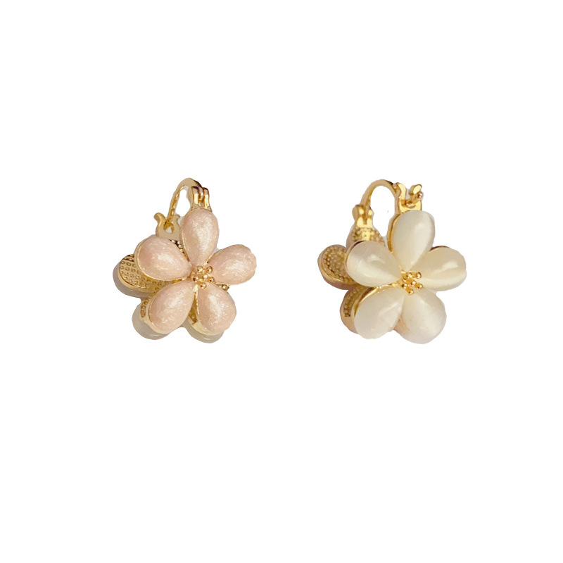 Fashion Gold Copper Drip Oil Flower Earrings
