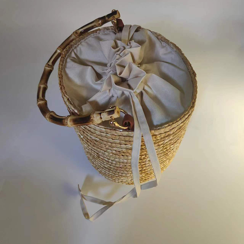 Fashion Wheat-colored Straw Drawstring Large Capacity Crossbody Bag