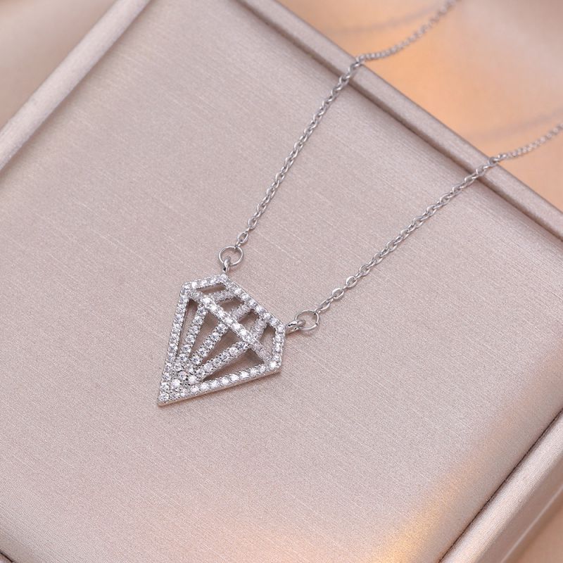 Fashion Silver Titanium Steel Diamond Necklace
