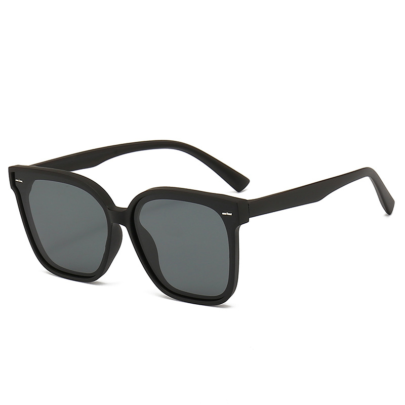 Fashion Sand Black Frame Black And Gray Film 3 Tac Large Frame Children's Sunglasses