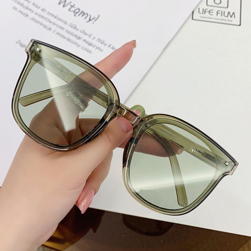 Fashion Space Green Pc Foldable Large Frame Sunglasses