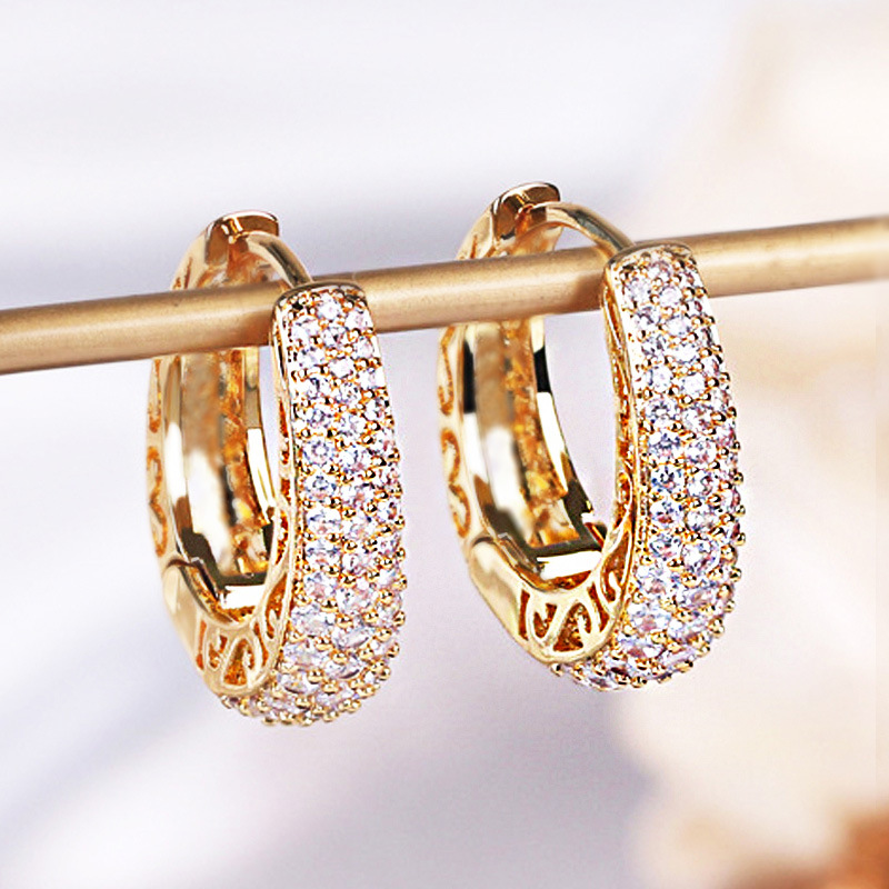 Fashion Gold Copper Diamond Round Earrings