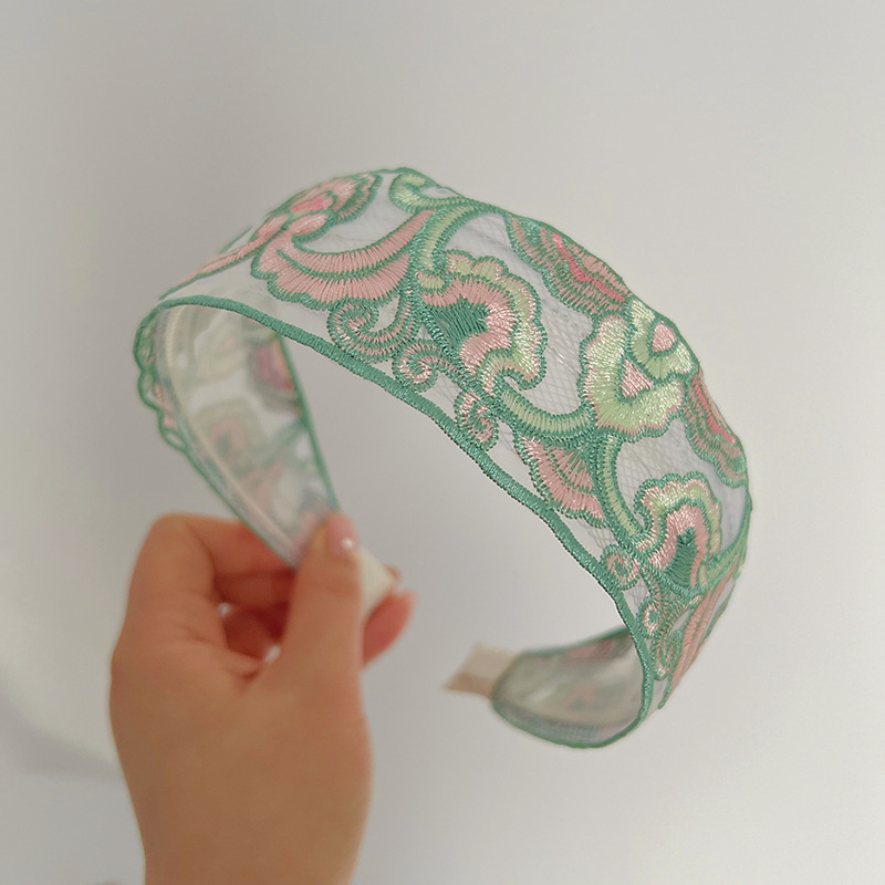 Fashion Green Embroidered Wide-brimmed Headband Cotton And Linen Embroidered Wide-brimmed Headband
