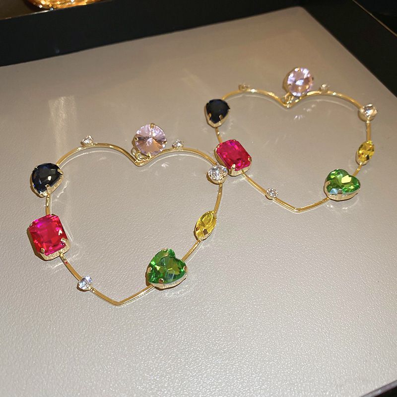 Fashion Golden-love Copper Diamond Love Earrings