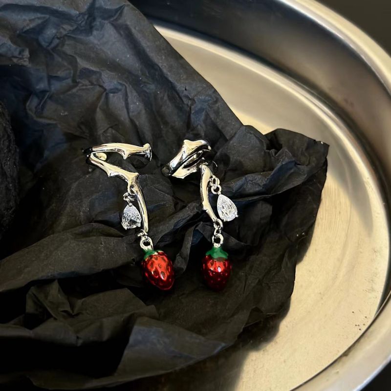 Fashion Silver Oil Dripping Strawberry Ear Clips