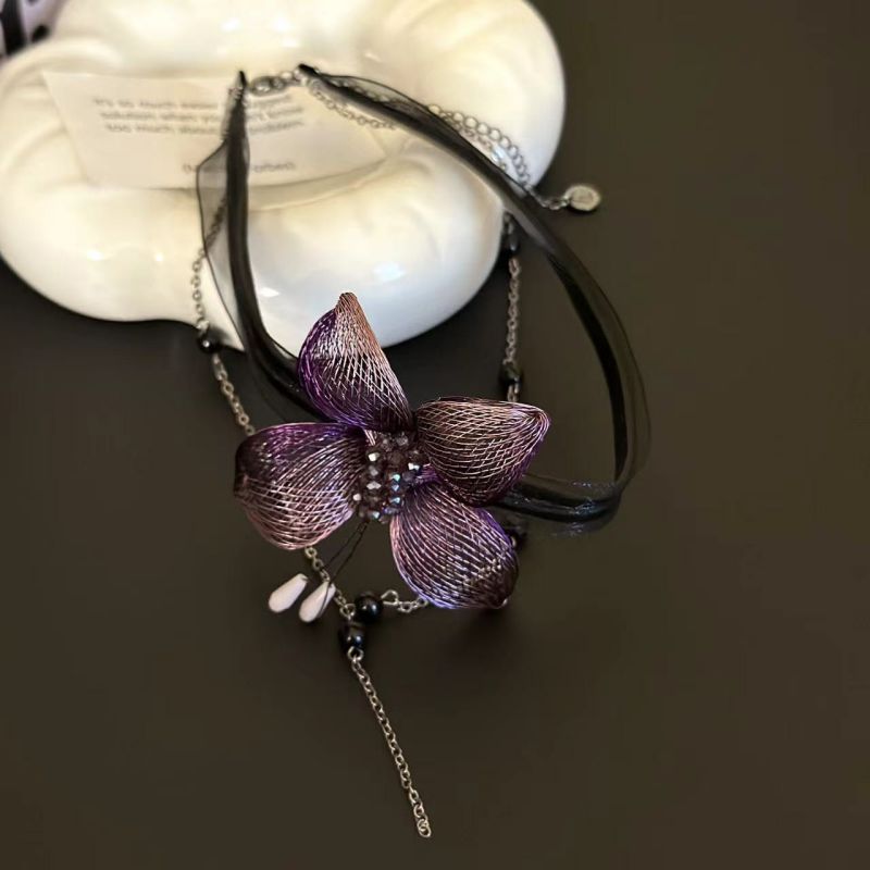 Fashion Black Fabric Flower Necklace