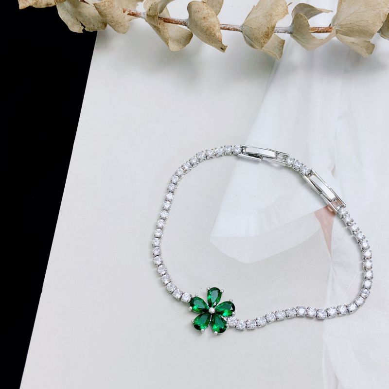 Fashion Zircon Florets (real Gold Electroplating To Preserve Color) Copper Diamond Flower Bracelet