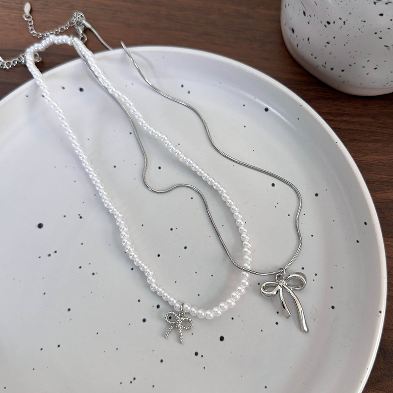 Fashion Silver Pearl Beaded Snake Bone Chain Bow Necklace Set Of Two