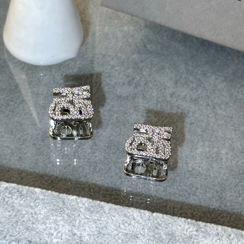 Fashion Silver Copper Diamond Letter Earrings