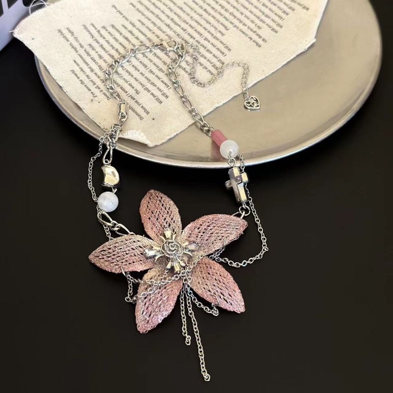 Fashion Type A Lace Braided Flower Necklace
