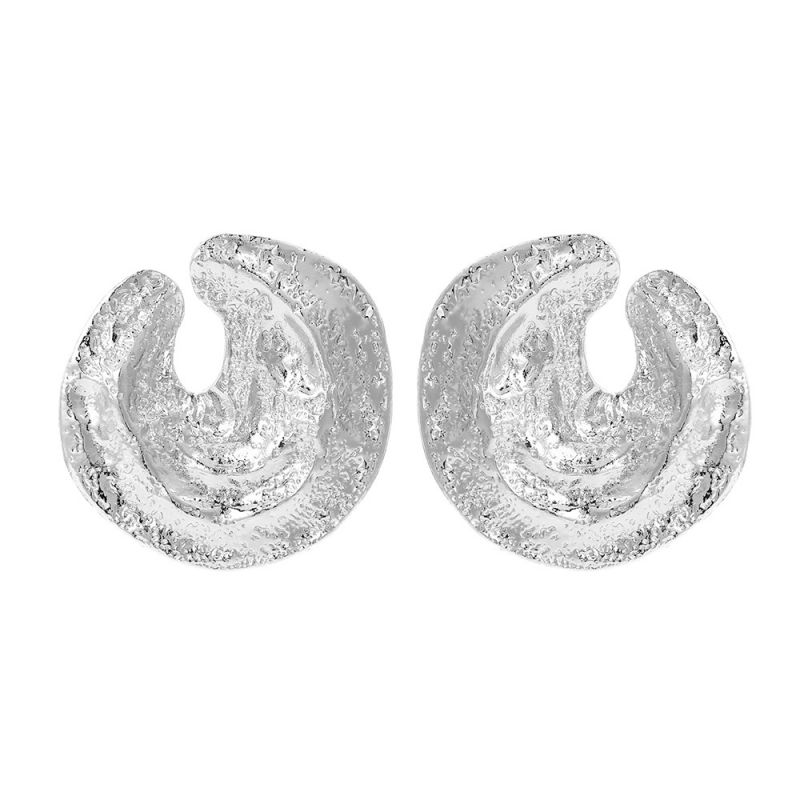 Fashion White K Alloy Textured Geometric Stud Earrings
