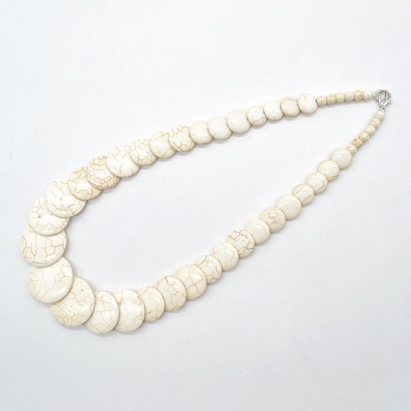 Fashion White Turquoise Beaded Necklace
