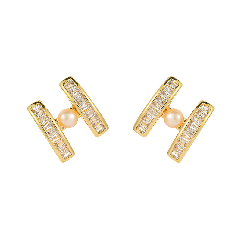 Fashion H Letter Earrings Copper Diamond Letter Stud Earrings
