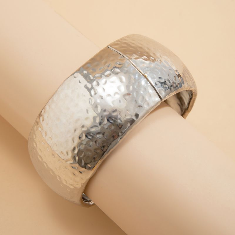 Fashion 01 White K 2367 Alloy Geometric Texture Bracelet