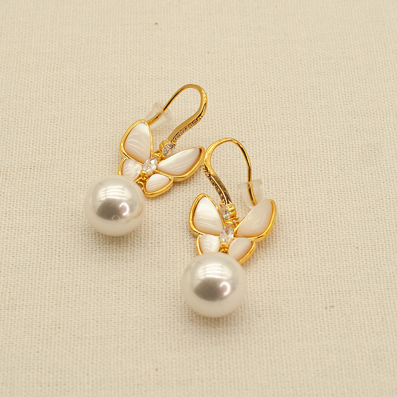Fashion Gold Copper Pearl Butterfly Earrings