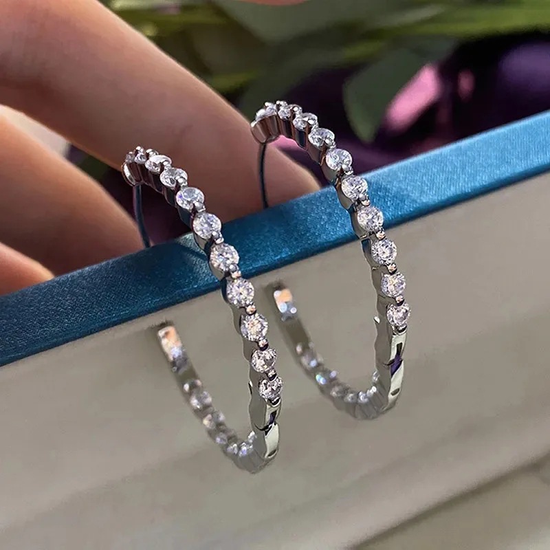 Fashion Silver Copper Diamond Round Earrings