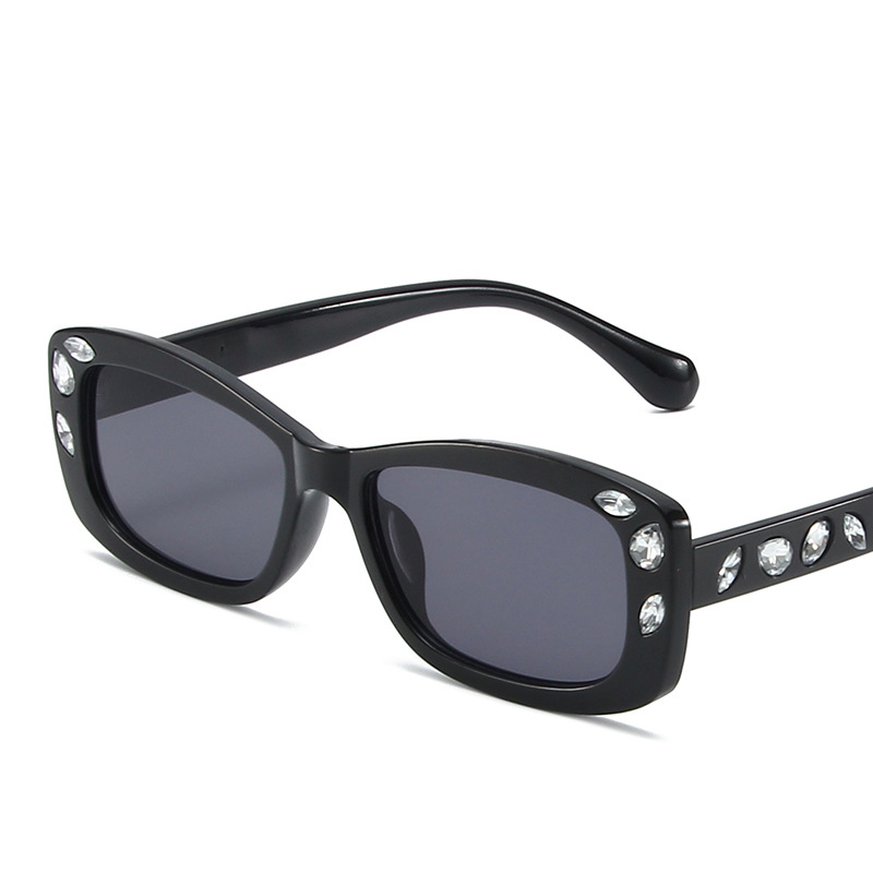 Fashion Bright Black And Gray Film Pc Diamond Square Sunglasses