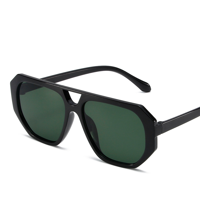 Fashion Bright Black And Dark Green Film Double Bridge Square Sunglasses