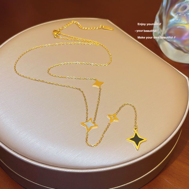 Fashion Gold Titanium Steel Geometric Star Necklace