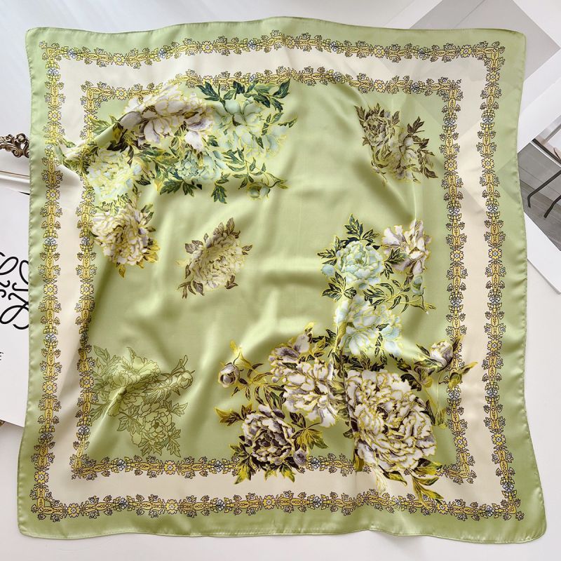 Fashion 31-2# Green Small Floral Polyester Printed Silk Scarf