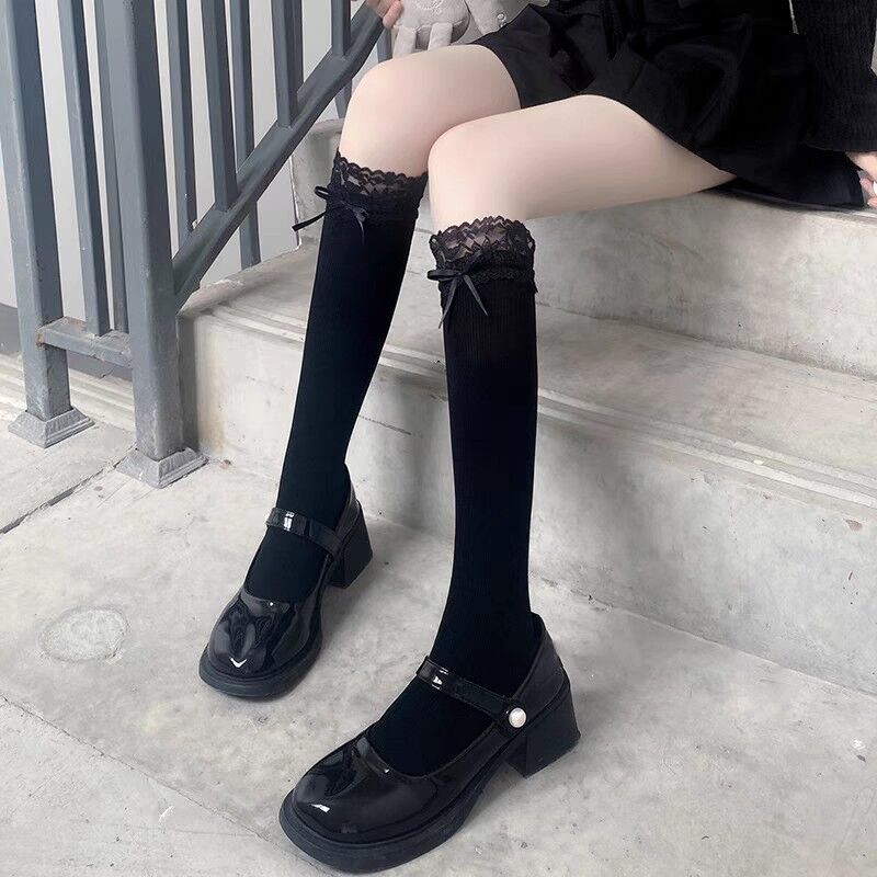 Fashion Black Butterfly Lace Mid-calf Socks