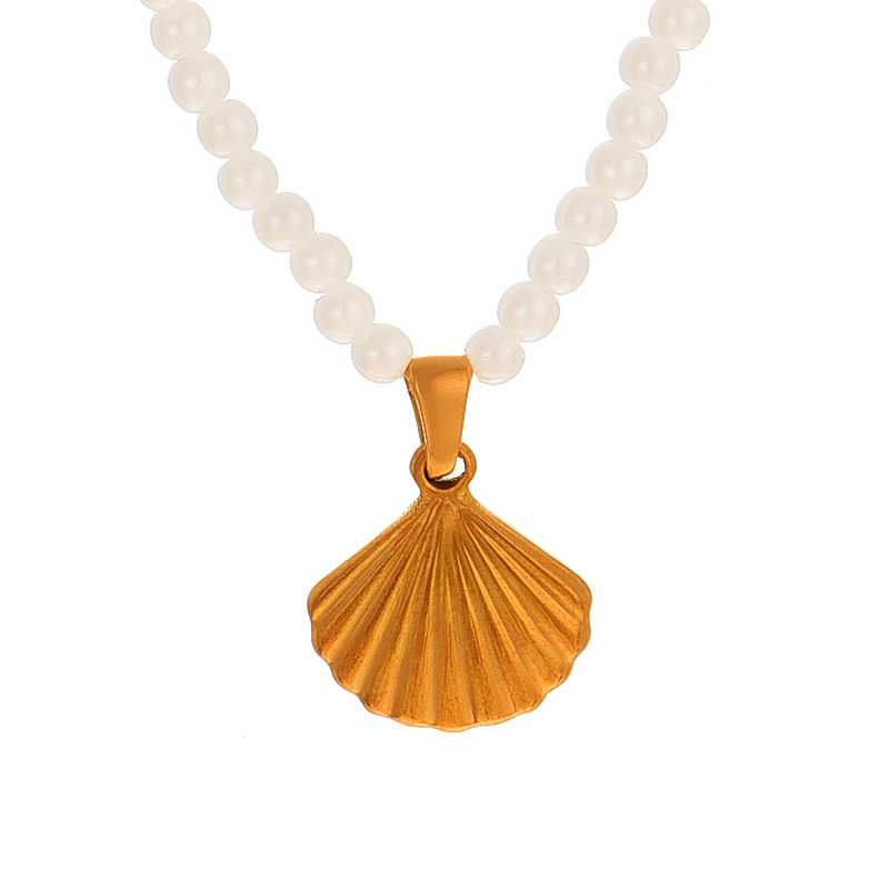 Fashion Golden 3 Titanium Steel Shell Pendant Pearl Necklace