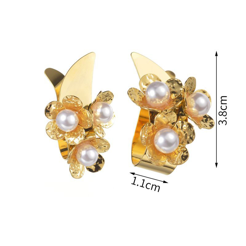 Fashion Three Flower Pearl Earrings E692-a Stainless Steel Gold Plated Flower Pearl Stud Earrings
