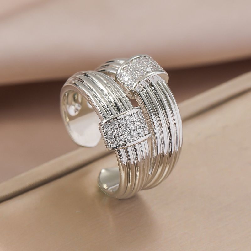 Fashion Silver Copper Inlaid Zirconium Pattern Open Ring