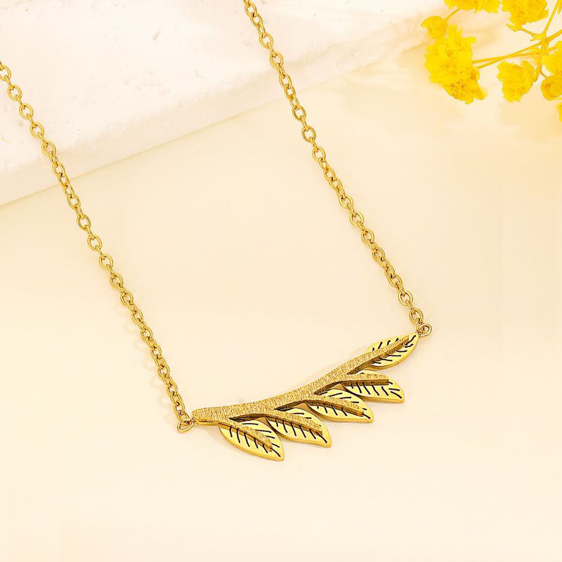 Fashion Gold Titanium Steel Leaf Texture Necklace