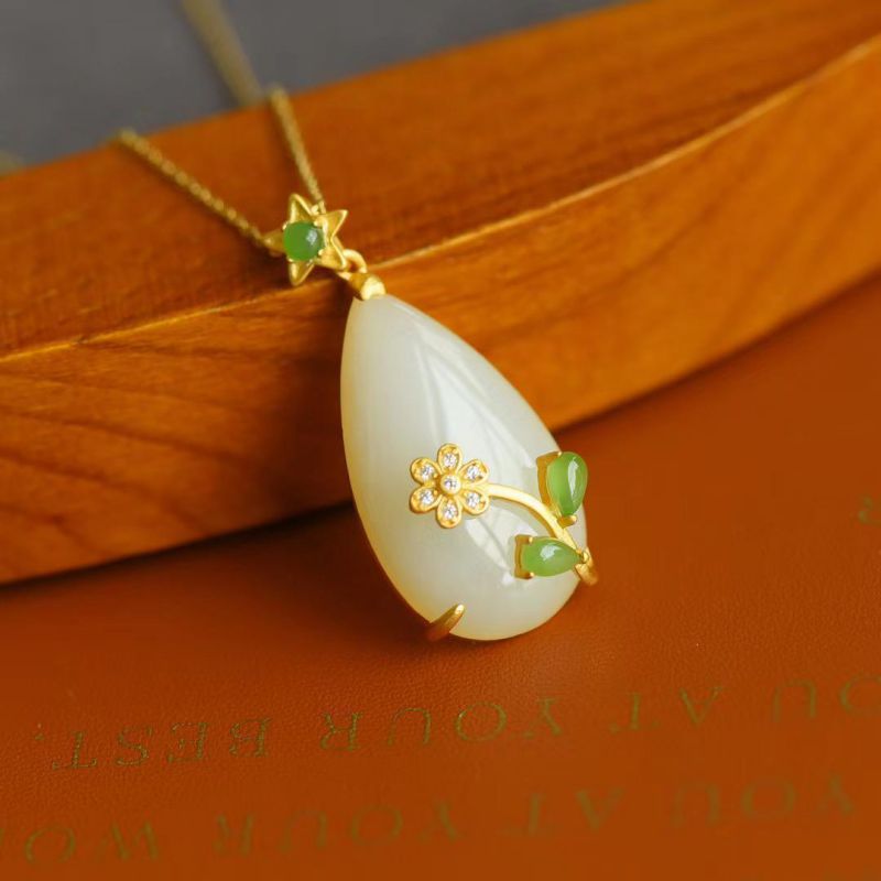 Fashion White Alloy Imitation Hetian Jade Large Water Drop Necklace