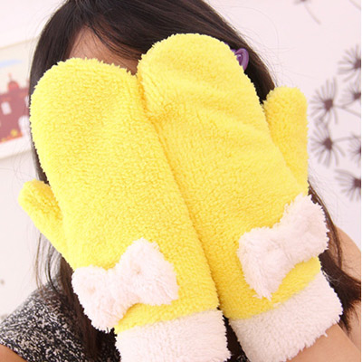 Double Yellow Warmth Bowknot Design