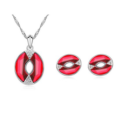 Ruffled Light Red Lip Shape Pendant Austrian Crystal Crystal Sets