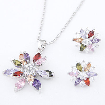 Correspond Multicolor Diamond Decorated Flower Design Zircon Fashion Bracelets