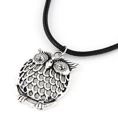 Personalized Silver Color Owl Shape Pendant Decorated Simple Design
