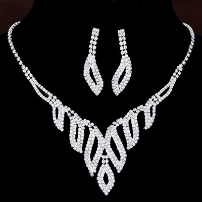 Shiny Silver Color Diamond Decorated Leaf Shape Design  Alloy Jewelry Sets