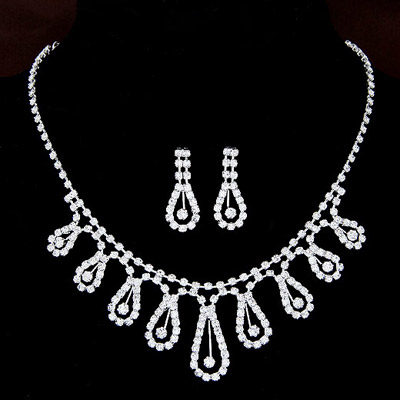 Shiny Silver Color Diamond Decorated Water Drop Shape Design  Alloy Jewelry Sets