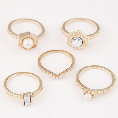 Exquisite Gold Color Diamond & Pearl Decorated Simple Design (5pcs)